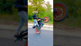 #bike ☠️ktm 200#video☠️ Subscribe karo #comment karo stunt show #video☠️ #ktmloverktm Please 🙏🙏