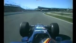 F1 USA 2001   Heinz Harald Frentzen driving without hands!