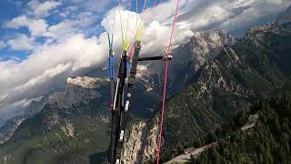 One spot, two days and three differrent paragliders.