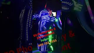 Best Led robots 🤖 La Hora Loca. New way to party 🔥2022