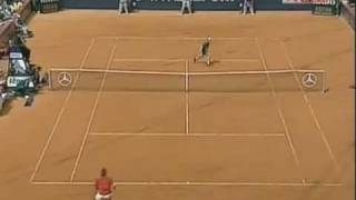 Federer excellent defensive lob