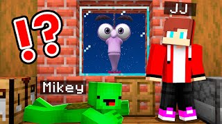 Mikey and JJ Hiding From FEAR in Minecraft at 3:00 AM ? - Maizen