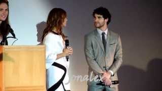 Avant-première "Imogene" - Entrée de Kristen Wiig et Darren Criss (18 juin 2013)