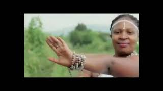 Nyonyozi By Medotex Ft Ray G (Official Video)