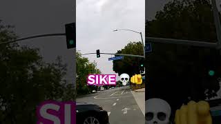 Ebike almost hits car making illegal turn on bike lane in la traffic #traffic #bikelane 1000w 48v