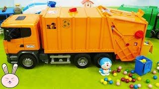 Bruder Scania Garbage Truck | YapiTV Toys