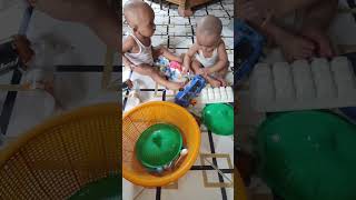 ২ নেংটু খেলোয়াড় খেলা করছে মাশাল্লাহ#cutebaby #tranding #trandingshort #vairalshorts #shortsfeed