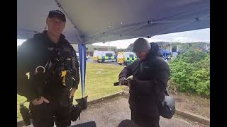 2024 UK ARMED POLICE SHOW AND EXPLAIN THERE WEAP**S AND LETS MAN TEST!! MUST WATCH