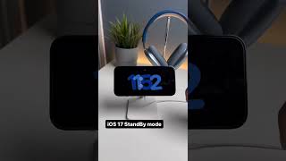 iOS 17 StandBy Mode is awesome 🤩⁣⁣📹 #theapplehub ⁣⁣#ios17 #apple #ios #iphone15