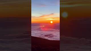 The most #epic #sunset #timelapse at #Haleakala #national #park on #Maui. Truly #stunning. #shorts