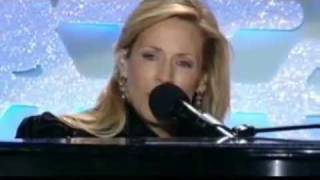 Sheryl Crow - "There is a Star That Shines Tonight" (2009 National Christmas Tree Lighting Ceremony)