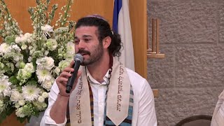 Leeav Sofer sings "Yizkor" by Gabriel Mann and Craig Taubman | CBI Yom Kippur, October 12, 2024