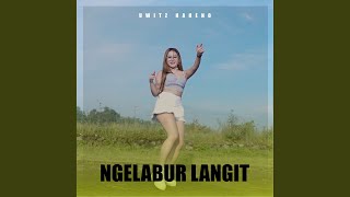 Ngelabur Langit