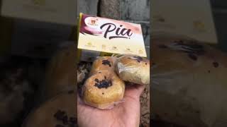 Kue pia cokelat dari Rumah Roti, rasanya enak & full cokelat didalamnya #shorts #kue #jajanan