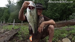 New Jersey Bass Fishing!-Ken Beam Bass Fishing Merrill Creek Reservoir 2015