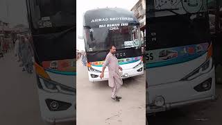 Ahmad brothers yutong bus shorab goth branch pa Kari hai sawari othane