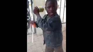 African Kid Makes His Own Kizomba