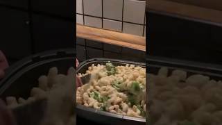 Broccoli Nudelauflauf #food #kochen #viral #viralshorts