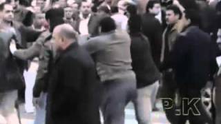 YouTube - لحظة اعتقال وائل غنيم - Arrest of Wael Ghonim.flv