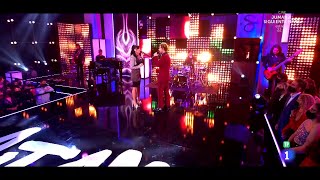 Vas A Quedarte (Live) - Aitana y David Bisbal