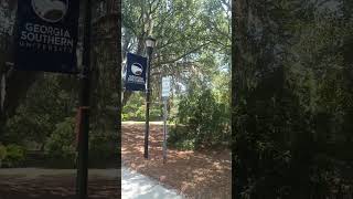 nice place to have lunch in shade at Burnett Hall Georgia Southern Armstrong campus Savannah