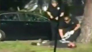 Cops shoot man in head for pointing an assault towel at them