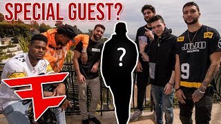 VERY SPECIAL GUEST AT THE FAZE HOUSE...