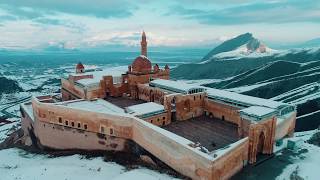 İshak Paşa Sarayı: İçi ve Zindanları/ Ishak Pasha Palace - 4K Drone Çekimi