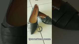 Flat shoes simple dan kekinian dari ZeaZeo collection