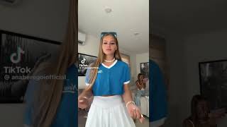 Ana și Iuliana Beregoi - TikTok