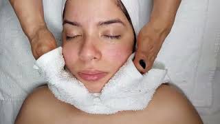 Facial nettoyage en profondeur | Peau grasse | Soins de la peau