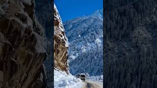 #winter #travel #kashmir #sonamarg #views #beautiful #shorts #viralshorts #shortsviral #amazing