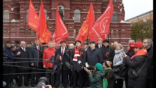 Пресс-подход на патриотической акции в честь 107-й годовщины Великого Октября (07.11.2024)