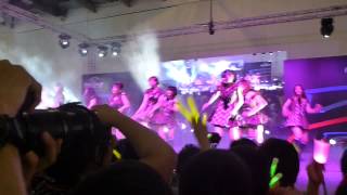 AKB48 Tokyo Auto Salon 2013