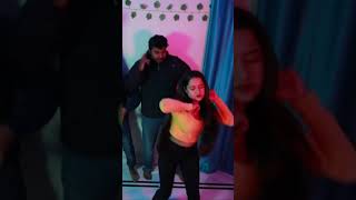 Tall Girl vs Short Girl Dancing Situation #shorts #youtubeshorts #funny #comedy