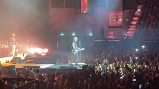 Keith Urban - One Too Many (Live in Newcastle 2022)