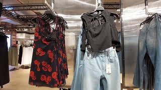 BERSHKA DRESSES AND WOMENS COLLECTION