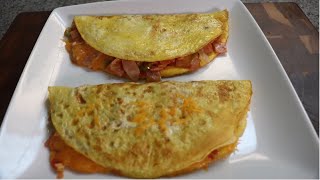 Omelette De Jamon Con Queso