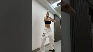 🔥 Dance Video to KAI 카이 '음 (Mmmh)' | #shorts #viral #trendingshorts #popular #shortsvideo 🔥