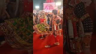 Garbe Ki Raat🕺#garba #gujaratigarba #dance #dandiya #shorts #ytshorts #navratri #snaptripstories