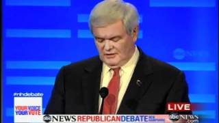 Ron Paul FIGHTS Newt Gingrich Over Vietnam!