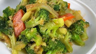 Garlic Broccoli Stir Fry | A Simple Chinese Classic You Can Cook at Home!