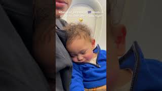 Baby Adonis jet lagged🥹 #baby #flight #salvadorian #funny