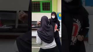 Latihan Perdan Di SMA Kharismawita