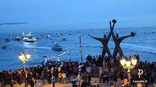 A Taranto si è svolta la tradizione processione di San Cataldo a mare. La festa patronale è in corso