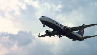 Ryanair B737-800 departure from Maastricht Aachen Airport