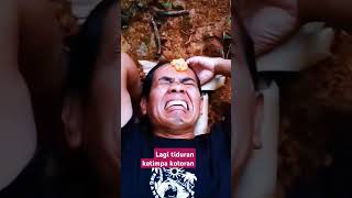 Saat lagi tiduran#ketimpa#kotoran #orang#shortvideo