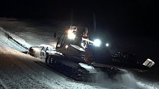 Job Affairs of a Prinoth Everest W - Episode 1 - Pushing Snow with a V6 Orchestra