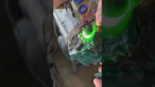 Jade stone cutting jackpot- Green Jade