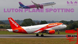 WINDY!! Luton Airport Plane Spotting